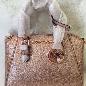 Michael Kors Ciara Mini X-body Bag color Rose Gold